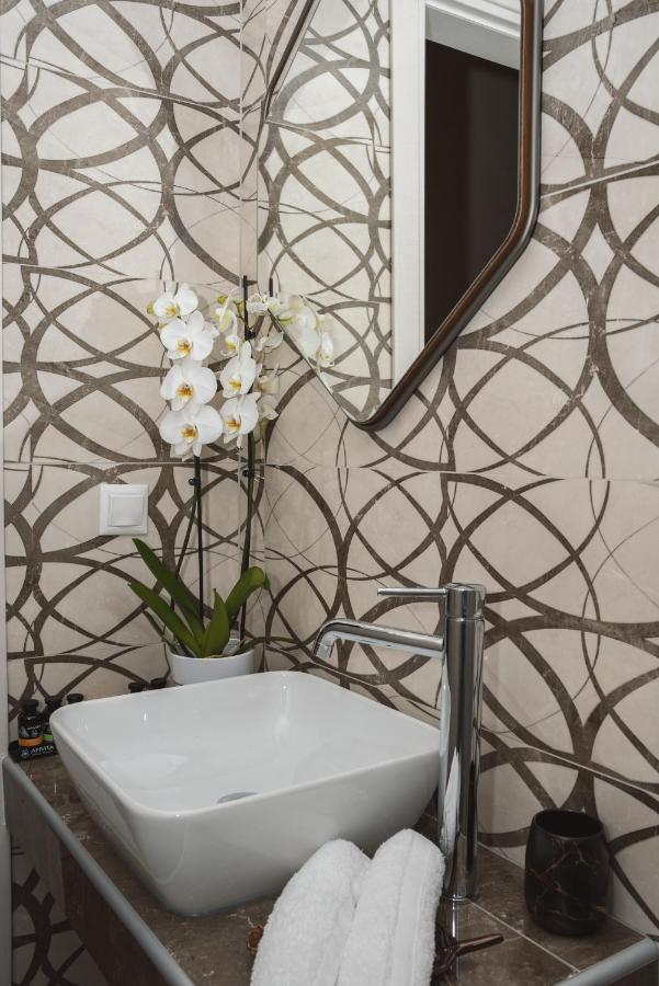 Vincenzo Suites Нідрі Екстер'єр фото